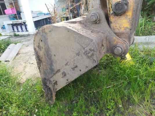 SUMITOMO SH210-5 ปี2013ใช้งาน9000ช.ม เล่มทะเบียน