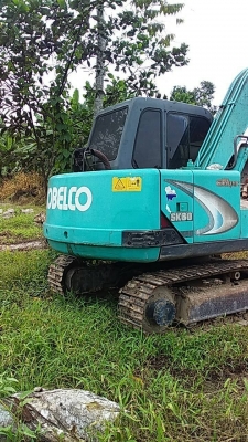 รถแบคโฮ KOBELCO SK60. สนใจติดต่อ 081 - 6079515