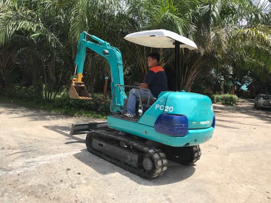 ขายKOMATSU PC20-7 คอนโทลน้ำมัน ปั้มแรง สวยเดิมจากญี่ปุ่น ทำงานสมบูรณ์ทุกระบบ รับรองไม่ผิดหวัง 245,000 เท่านั้น!!