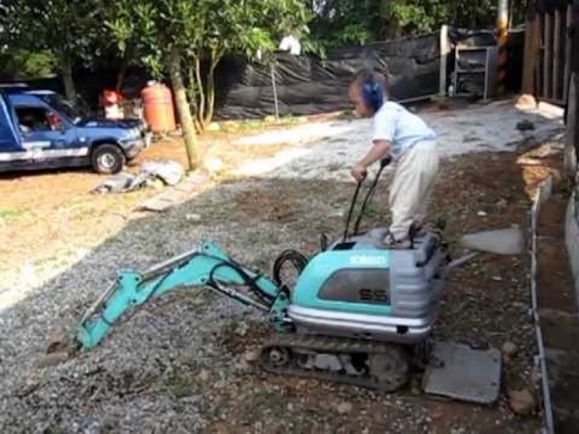 ขายแบคโฮKOBELCO SS1/2 (ขนขึ้นกระบะได้) เดิมจากญี่ปุ่น ทำงานสมบูรณ์ทุกระบบ รับรองไม่ผิดหวัง 55,000 เท่านั้น!!