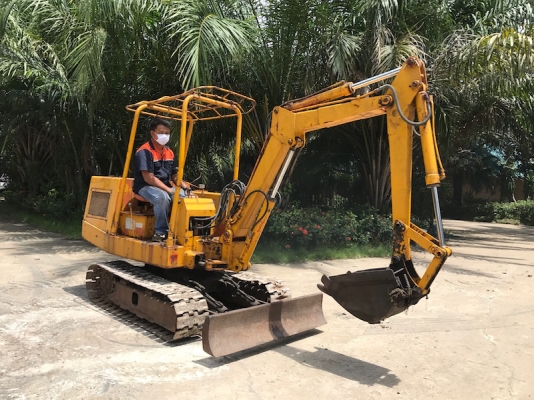 ขายKOMATSU CR12 คอนโทลดี ปั้มแรง สวยเดิมจากญี่ปุ่น ทำงานสมบูรณ์ทุกระบบ รับรองไม่ผิดหวัง 99,000 เท่านั้น!!