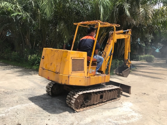 ขายKOMATSU CR12 คอนโทลดี ปั้มแรง สวยเดิมจากญี่ปุ่น ทำงานสมบูรณ์ทุกระบบ รับรองไม่ผิดหวัง 99,000 เท่านั้น!!