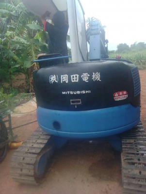 มี VDO ให้ชม. MITSUBICHI MM30SR ราคา 185000