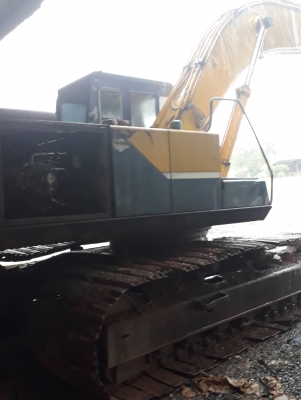 ขายรถแบคโฮ KOBELCO SK200 MARK2 สภาพพร้อมไช้