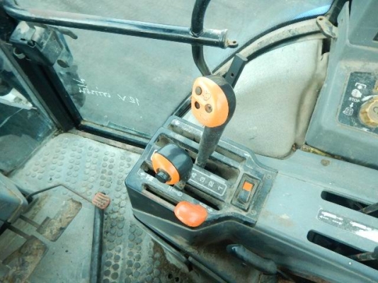 ขาย NEW HOLLAND 8340 2เพลา 125 แรง เก่านอก 690000 บาท โทร. 084-5424150