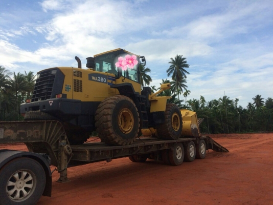 ขายรถตักล้อยาง KOMATSU WA380 ราคา 1800000 ขายรถตักล้อยาง KOMATSU WA380 ราคา 1800000