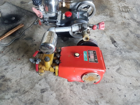 ปั้มพ่นยาok ceramic  1.5นิ้ว สภาพสวย สีเดิมๆๆจากญี่ปุ่น ใช้รุ่นนี้ไม่มีปัญหาเรื่องลูกสูบเป็นเส่น เช็คเปลี่ยนซีลทุกอย่างแรงดันเต็มใช้อีกยาว