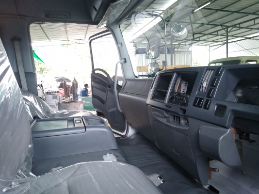 หัวรถยี่ห้อ ISUZU รุ่น 360