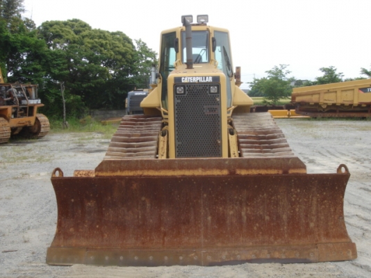 รถแทรกเตอร์ตีนตะขาบ CATERPILLAR D5N