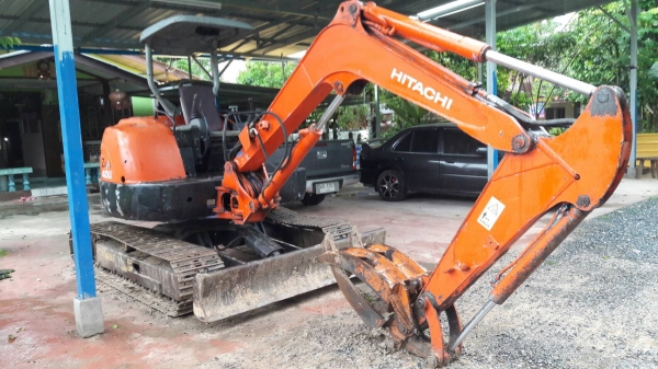 ขายรถแบคโฮ HITACHI EX40U หัวคีปพร้อมบุ้งกี๋ ราคา 320000