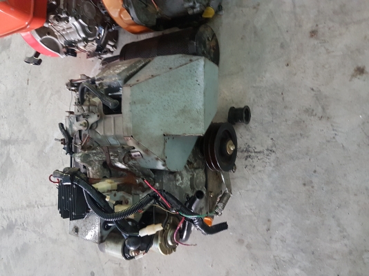 เครื่องยนต์เบนซิล yanmar 10แรงม้า เพลาทด มีไดร์สตาร์ท ไดร์ชาร์จครบ พร้อมใช้งาน นำเข้าจากญี่ปุ่น เครื่องติดง่าย สภาพสวย เครื่องแน่น ไม่เคยใช้งานในไทย