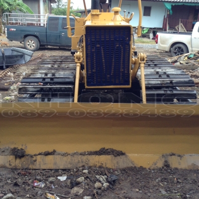 ขายด่วน รถดันดิน Komatsu D2 รุ่น 5 ตีน70 เครื่องดี ระบบเยี่ยม พร้อมใช้งาน เพียง 200000 บาท