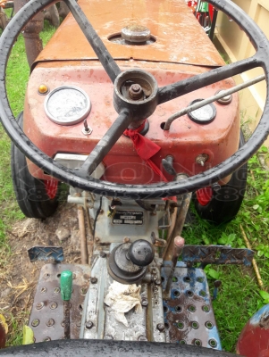 ขายด่วน Massey Ferguson 260 เพลาเดียว เครืองดี ไม่มีอุปกรณ์เสริม ขาย 45000 บาท ขายด่วน Massey Ferguson 260 เพลาเดียว เครืองดี ไม่มีอุปกรณ์เสริม ขาย 45000 บาท