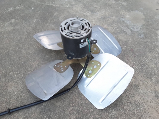 พัดลมระบายอากาศอุตสาหกรรม 23 นิ้ว