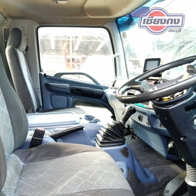 หัวเก๋ง HINO MEGA FC  (ไม่มีแคปหลัง) หัวญี่ปุ่น สีขาวเนียนๆ