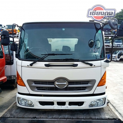 หัวเก๋ง HINO MEGA FC  (ไม่มีแคปหลัง) หัวญี่ปุ่น สีขาวเนียนๆ