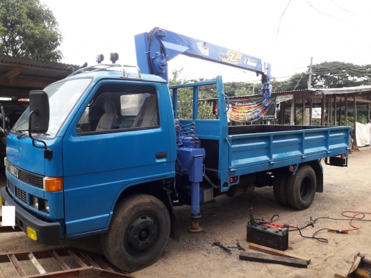 ขาย 6ล้อ isuzu 115แรง 7เครน TADANO 3 ตัน