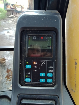 ขายpc200-7ปี2011 ทำงานมา11500ชั่วโมง