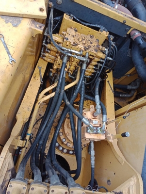 ขายpc200-7ปี2011 ทำงานมา11500ชั่วโมง