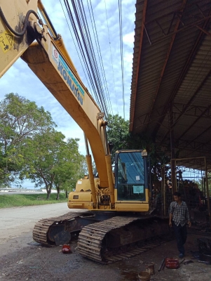 ขายpc200-7ปี2011 ทำงานมา11500ชั่วโมง