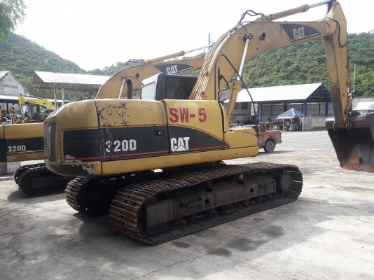 ขายรถแบคโฮ CAT 320D กระบอกเหลือง มี 2 คัน