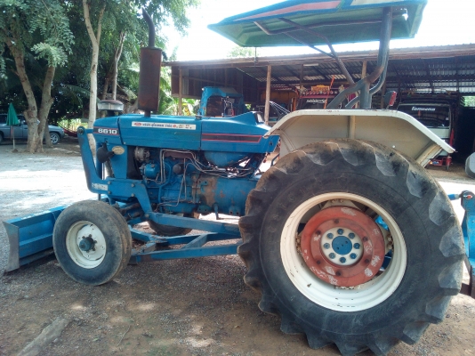 ขายรถไถฟอร์ด newholland 6610