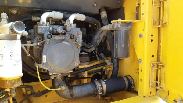 มี VDO ให้ชม. KOMATSU PC160-8 ไมล์ 10624 ชม.เอกสารชุดจดทะเบียน ราคา 1450000