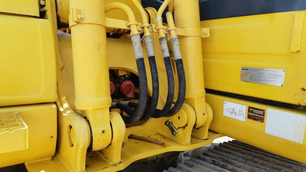 มี VDO ให้ชม. KOMATSU PC160-8 ไมล์ 10624 ชม.เอกสารชุดจดทะเบียน ราคา 1450000