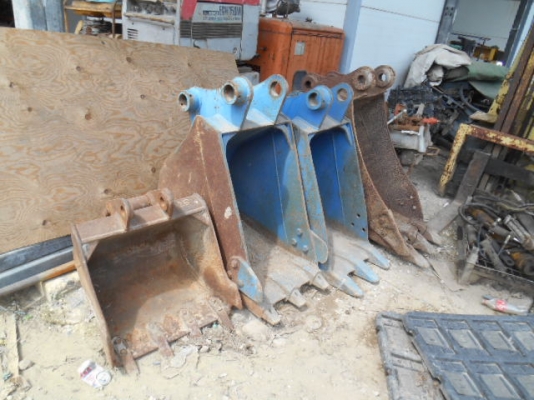 ขายกระบวยแบ็คโฮ ขนาดPC120