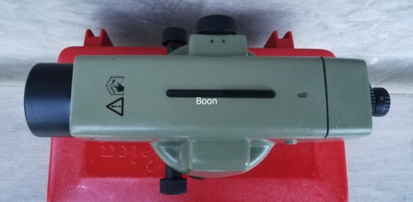 สินค้ามือสอง ขายกล้องระดับมือสอง Leica NA2 32x  สภาพสวย พร้อม calibrated