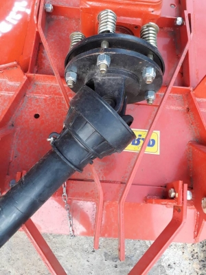 ตัดหญ้าฮุย 90 เซนติเมตร ของใหม่สั่งซื้อได้ทุกขนาด ทางร้านมีอุปกรณ์ของเก่าเก็บและมือสอง สนใจสอบถามได้เลยครับ