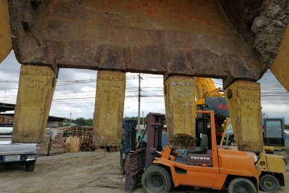 ขาย!! >>> Komatsu Pc78US รุ่น 8 สวยเต็ม ไมล์น้อย <<< เบอร์ติดต่อ 098-7155789 086-4631102