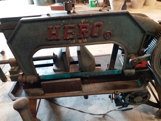 HERO เลื่อยเก่าเก็บ ปากกาจับงานใหม่