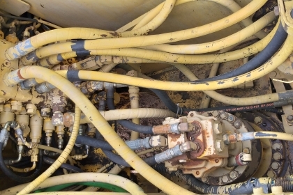 ขาย!! >>> Komatsu Pc120 รุ่น 6E พร้อมใช้งาน มีลายหัวเจาะ <<< เบอร์ติดต่อ 098-7155789 086-4631102