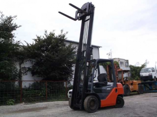 โฟล์คลิฟท์ TOYOTA ดีเซล สอบถาม 062-709-1747 โฟล์คลิฟท์ TOYOTA ดีเซล สอบถาม 062-709-1747