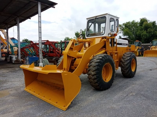 รถญี่ปุ่นเกรดA ขายถูก KOMATSU 510 กรองเดี่ยว ซีเรียลสูง นำเข้าจากญี่ปุ่น โทร.090-986-2521 อ๊อบ