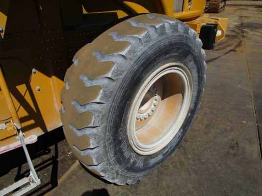 รถญี่ปุ่นเกรดA ขายถูก CAT 928G เก่าญี่ปุ่นแท้ สภาพสวย ราคาไม่แพง โทร.090-986-2521 อ๊อบ