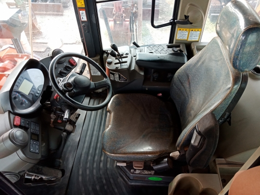 รถตัก เก่านอก ขายถูก TCM ZW220 นำเข้าจากญี่ปุ่น สภาพสวย ราคาไม่แพง โทร.090-986-2521 อ๊อบ