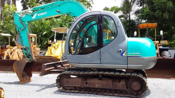 ต้องการขายรถขุดยี่ห้อ KOBELCO-SK60-3รถนอกนำเข้าจากญี่ปุ่น