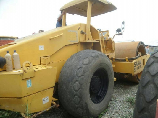 รถบดสั่นเสทือน10ตัน2เปลือก2เพลาSAKAI SV 510TFเครื่องIsuzu เล่มทะเบียน เจ้าของขายเอง รถบดสั่นเสทือน10ตัน2เปลือก2เพลาSAKAI SV 510TFเครื่องIsuzu เล่มทะเบียน เจ้าของขายเอง