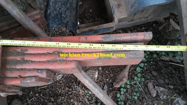 ฝากขายแหนบหลังร็อกเล็กเก่านอกยกคู่ตามรูป ขนาดความยาวและระยะรูสะดือแหนบตามรูป 2ตับ9,000บาท.