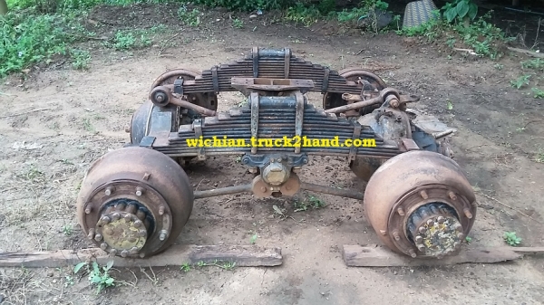 ขายแล้วครับ ชุดช่วงล่างอีซูซุหน้ายาว รุ่นTW,TX สองเพลายกแพเฟืองท้ายเจ7/39 แหนบใหญ่แล้วขาย30,000บาท.