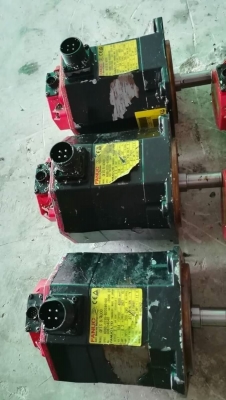 ลูกละ 1900 บ.ส่งถึงบ้านฟรี โทร 083-2000058 LINE ID: line832923 มอเตอร์เซอร์โวยี่ห้อ FANUC ขนาด2.5KW( ลูกละ 1900 บ.ส่งถึงบ้านฟรี โทร 083-2000058 LINE ID: line832923 มอเตอร์เซอร์โวยี่ห้อ FANUC ขนาด2.5KW(