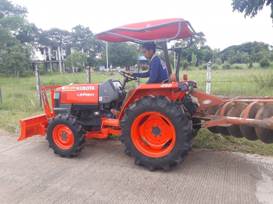 ขายครับL3408DIสภาพสวยๆยางดี4เส้นเครื่องเกียรดีไฮโลลิกแจ๋วๆๆๆมาพร้อม ดันหน้า+ผานพรวนช้าง