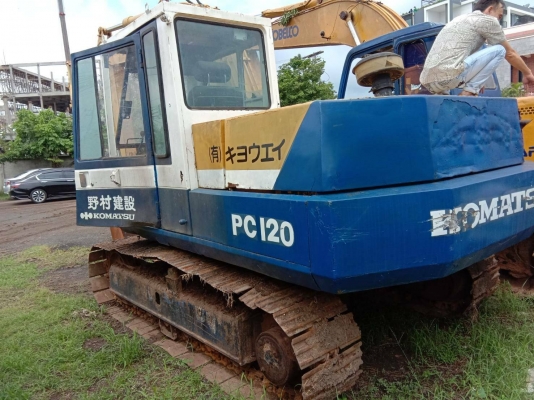 ขาย 390,000 KOMATSU pc 120 รุ่น 3 เครื่องดี ปั้มแรง เอวแน่น ชาวงล่างใหม่ เอกสารซื้อขาย รถพร้อมใช้ รถอยู่ บุรีรัมย์ นางรอง 090-772-3710 090-772-3708
