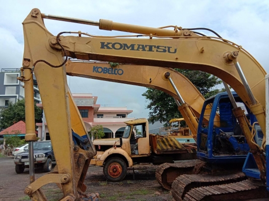 ขาย 390,000 KOMATSU pc 120 รุ่น 3 เครื่องดี ปั้มแรง เอวแน่น ชาวงล่างใหม่ เอกสารซื้อขาย รถพร้อมใช้ รถอยู่ บุรีรัมย์ นางรอง 090-772-3710 090-772-3708