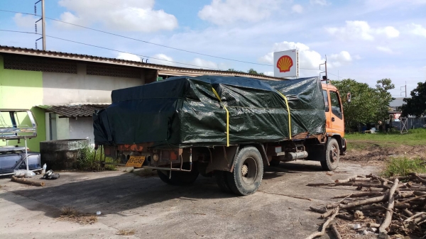 0949708999 ขาย หกล้อใหญ่ 195แรงม้า สภาพดี 553,000 0949708999 ขาย หกล้อใหญ่ 195แรงม้า สภาพดี 553,000