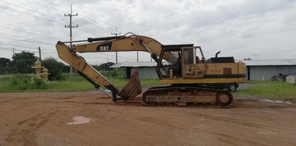 ขาย 350,000 CAT E 240 B เครื่องดี ปั้มแรง เอวแน่น ช่วงล่างเต็มสวย รถพร้อมใช้ เอกสารซื้อขาย รถอยู่ ปทุมธานี สามโคก 064-191-1112 ขาย 350,000 CAT E 240 B เครื่องดี ปั้มแรง เอวแน่น ช่วงล่างเต็มสวย รถพร้อมใช้ เอกสารซื้อขาย รถอยู่ ปทุมธานี สามโคก 064-191-1112