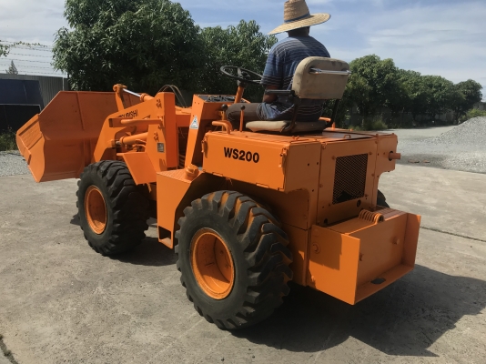 ขายรถตักMITSUBISHI นำเข้าญี่ปุ่นไม่เคยใช้งานในไทยเอวอ่อนเครื่องมิตซูบิชิ4สูบ สภาพดีพร้อมใช้งาน 081-8302909 จิรโรจน์ Line ID : jiraroj2909