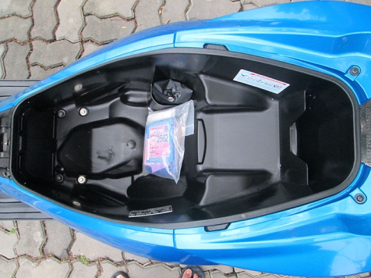 (รถบ้านฝากขาย) Honda PCX 150 ตัวเตาแก๊ส ไมล์ 6544 กม สีน้ำเงิน ดำ ราคา 67900 บาท